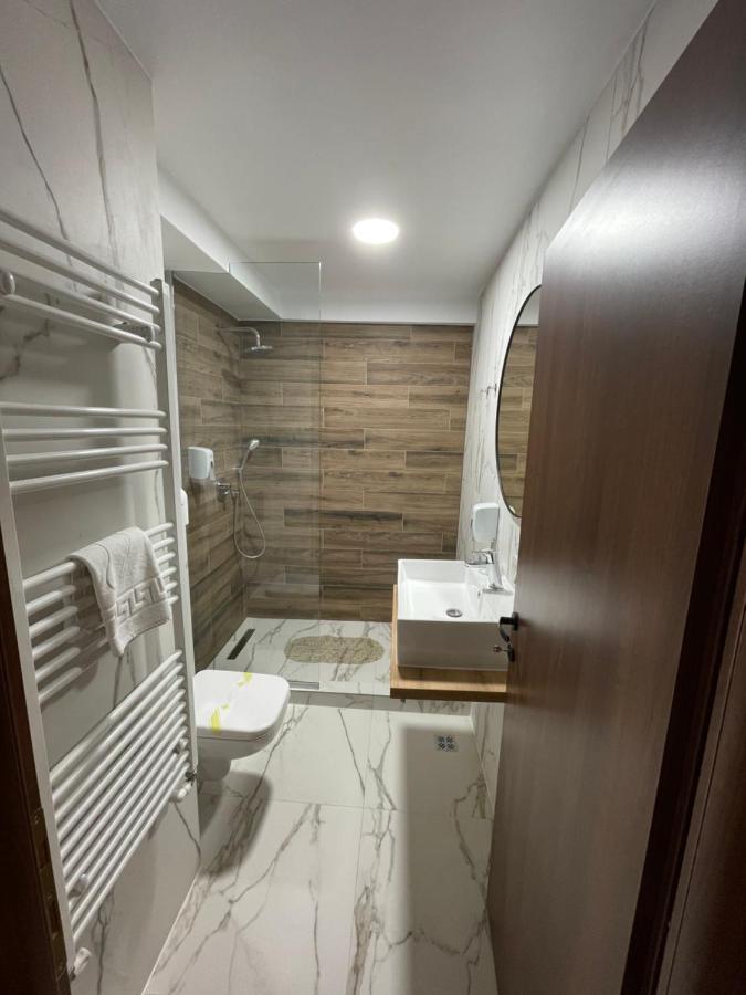 Hotel City Tulcea Exterior photo