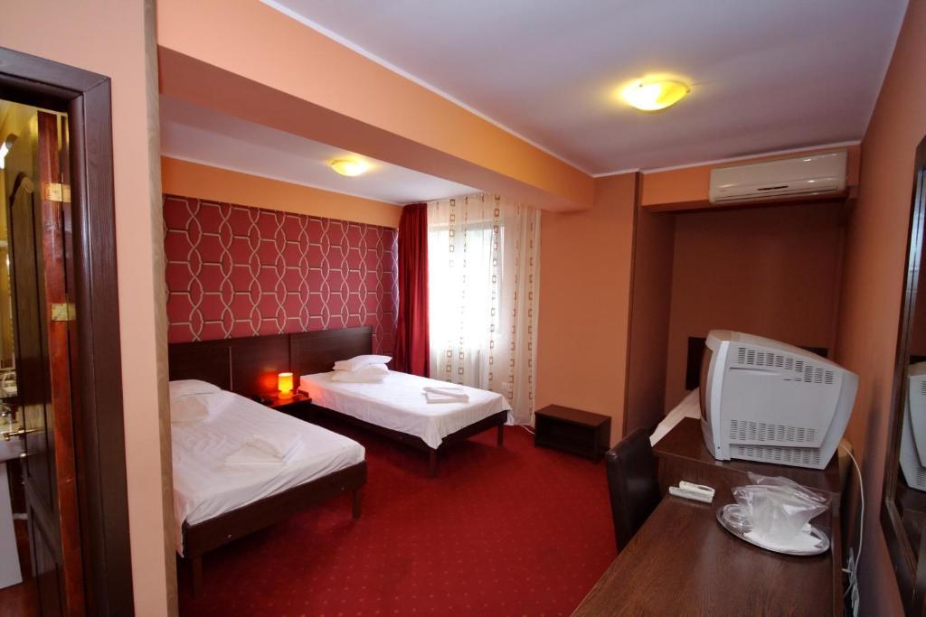 Hotel City Tulcea Room photo